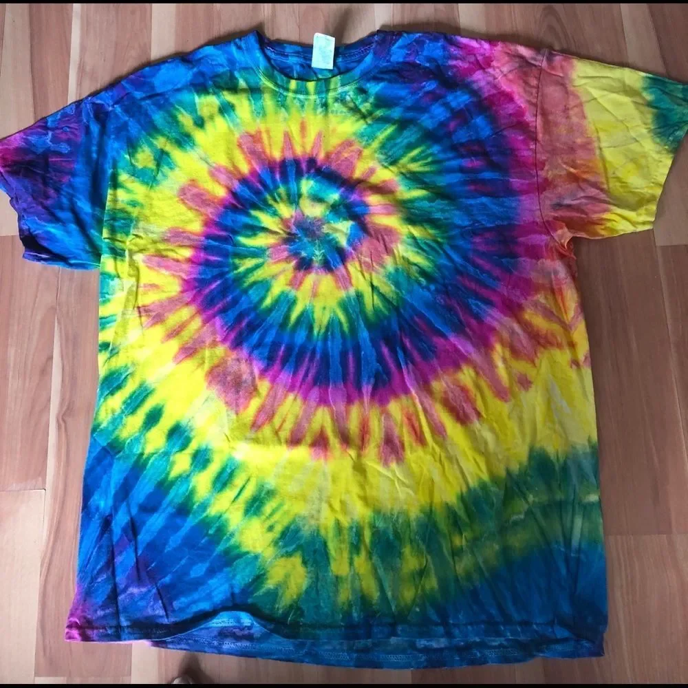 PLUS SizeTie Dye Shirt. Fluorescent Rainbow.NWOT - Picture 2 of 4